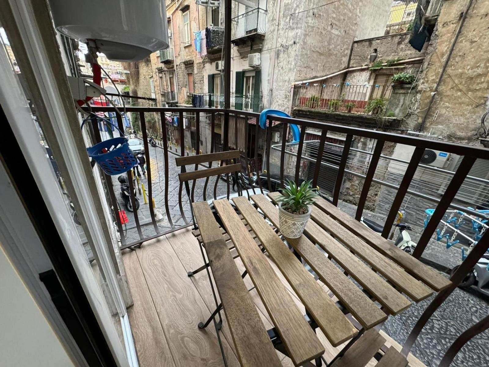 Pizzaiola'S Home Νάπολη Εξωτερικό φωτογραφία
