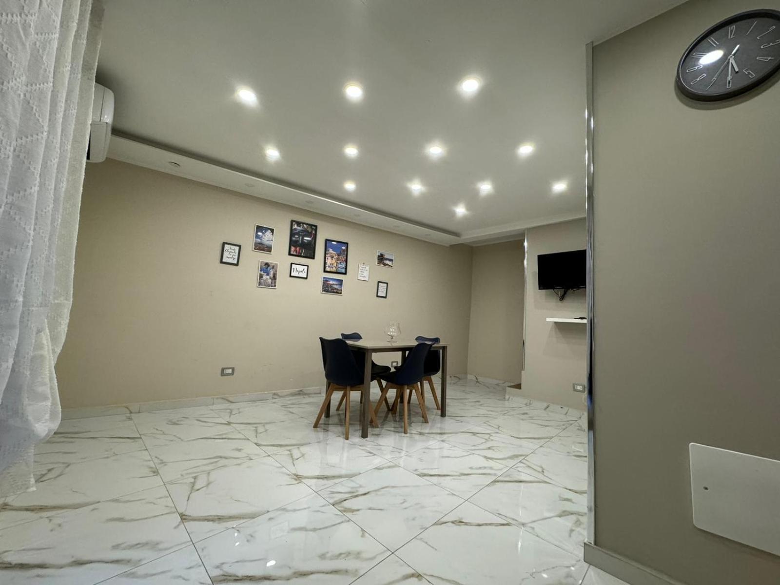 Pizzaiola'S Home Νάπολη Εξωτερικό φωτογραφία