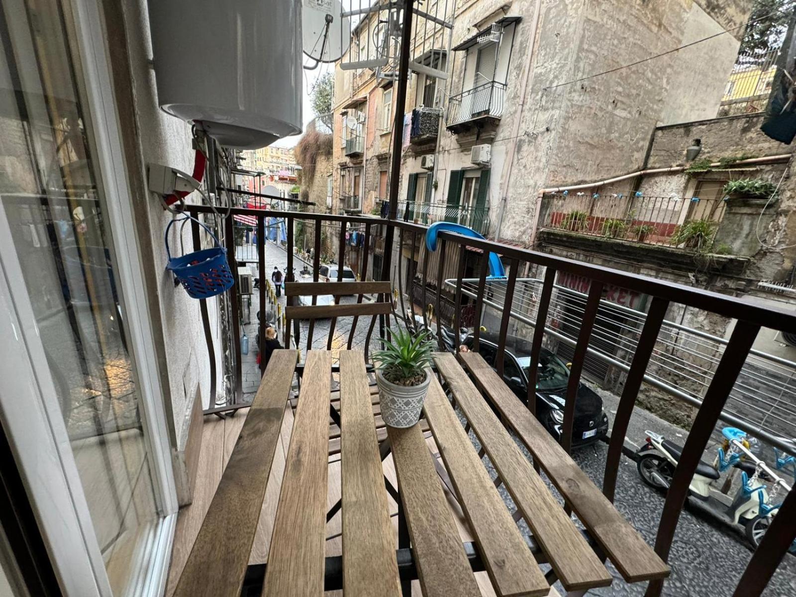 Pizzaiola'S Home Νάπολη Εξωτερικό φωτογραφία